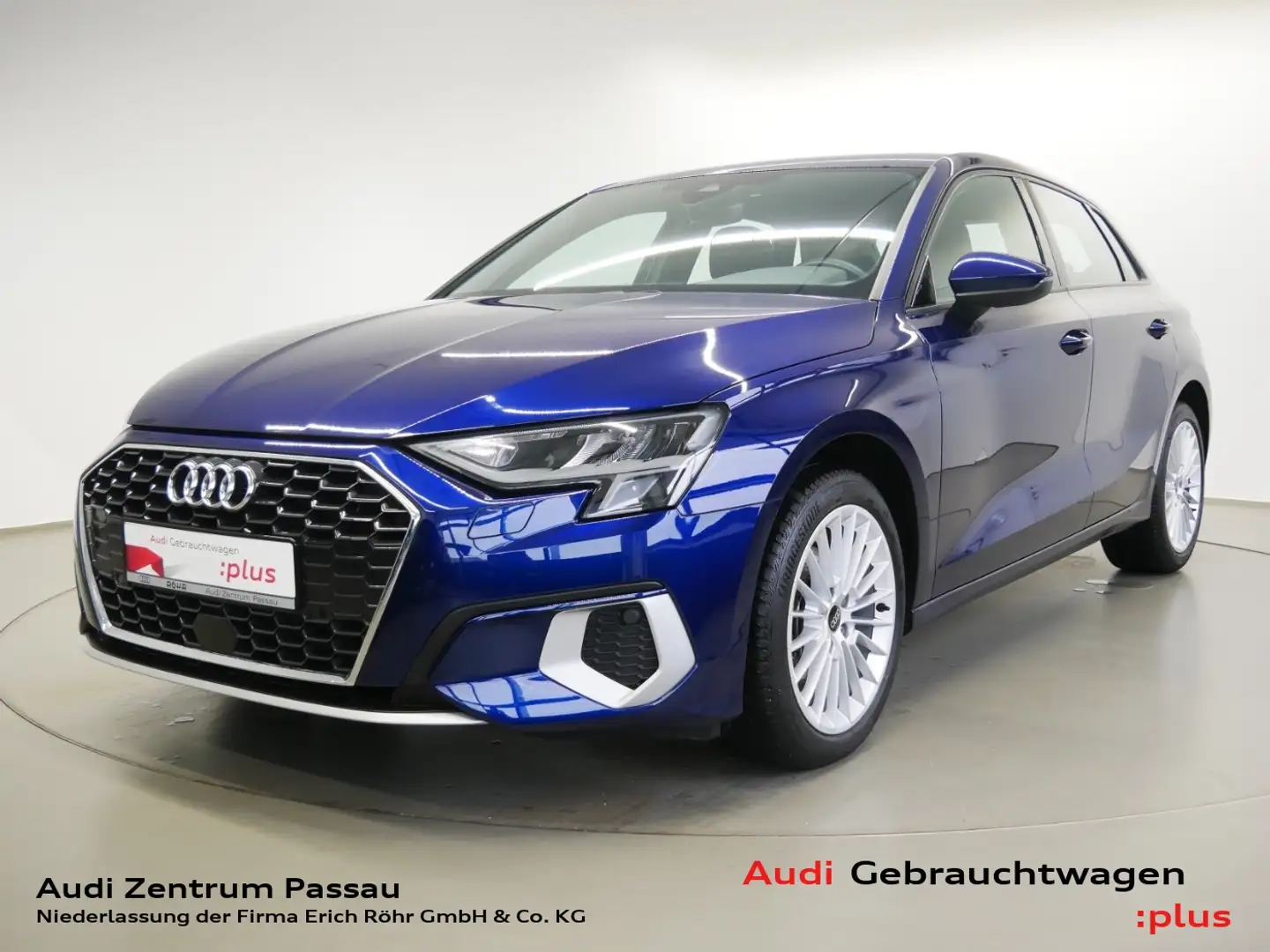 Audi A3 Sportback 35 TFSI advanced PDC GRA SHZ DAB Bleu - 1