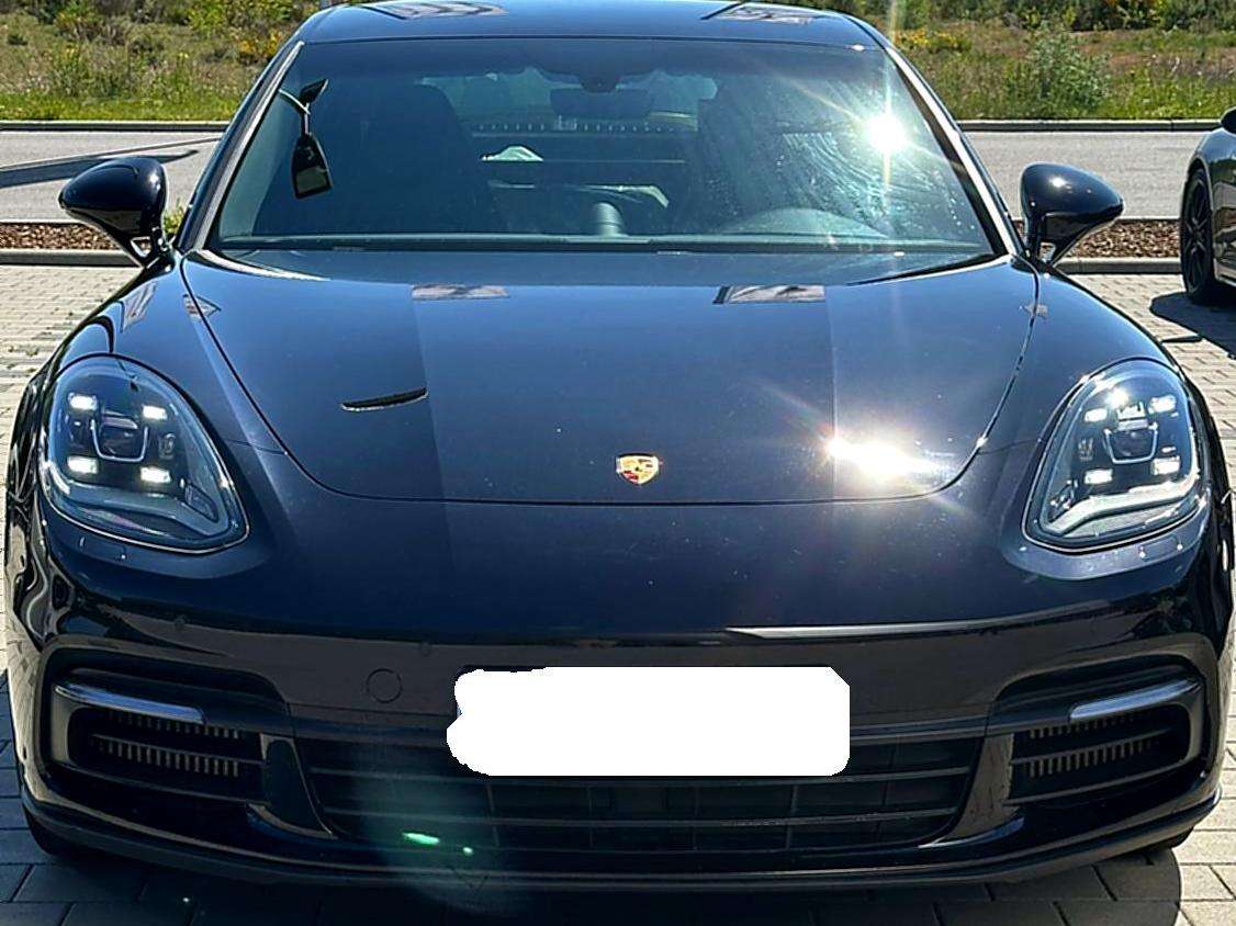 2017 Porsche Panamera