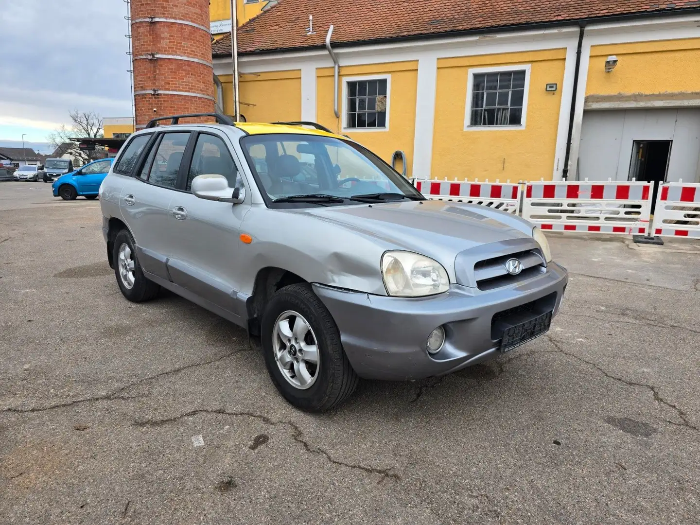 Hyundai SANTA FE 2.0 GLS CRDI Silber - 1