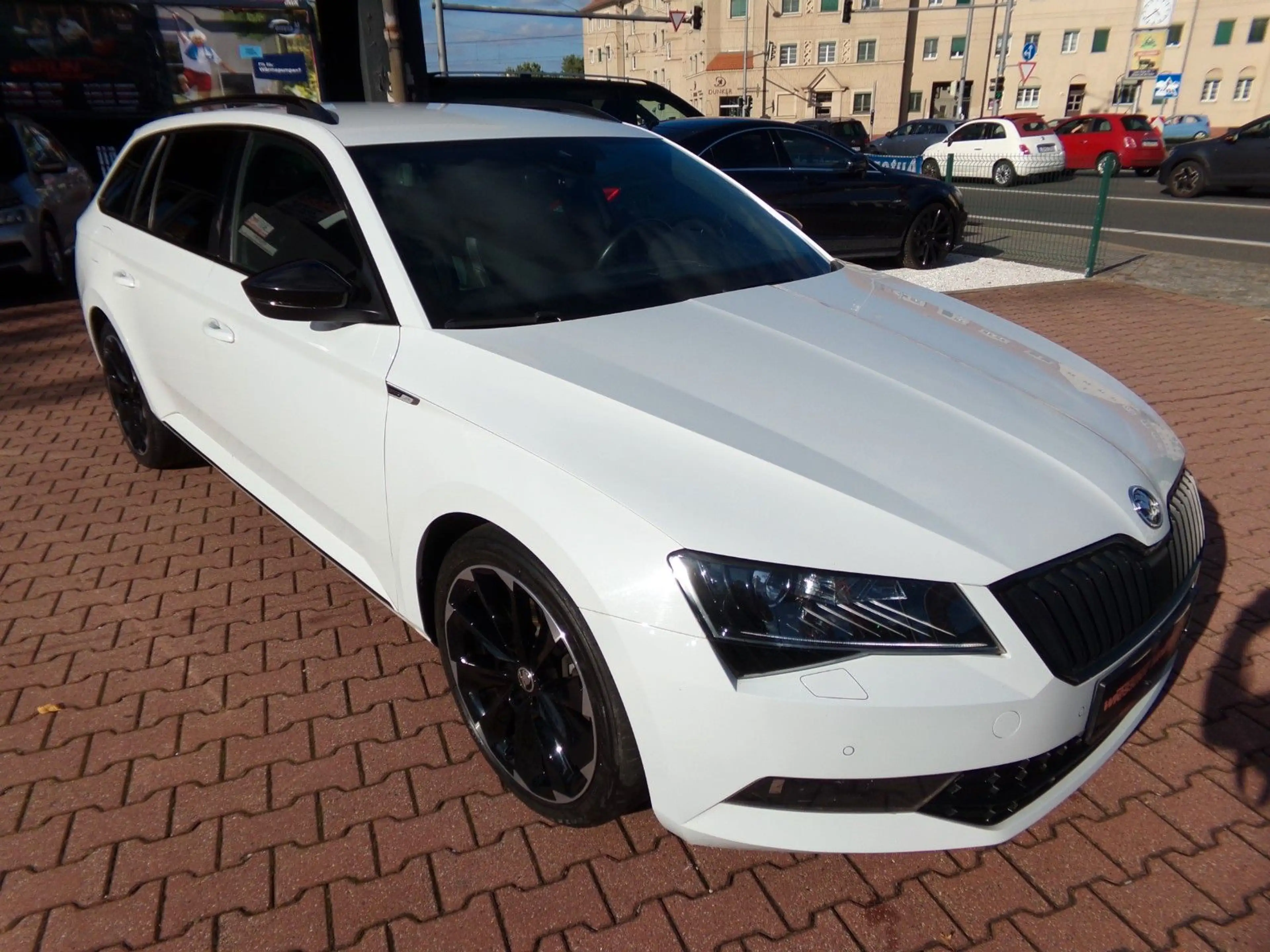 Skoda Superb Combi Sportline 4x4, DSG, Standheizung — photo 7
