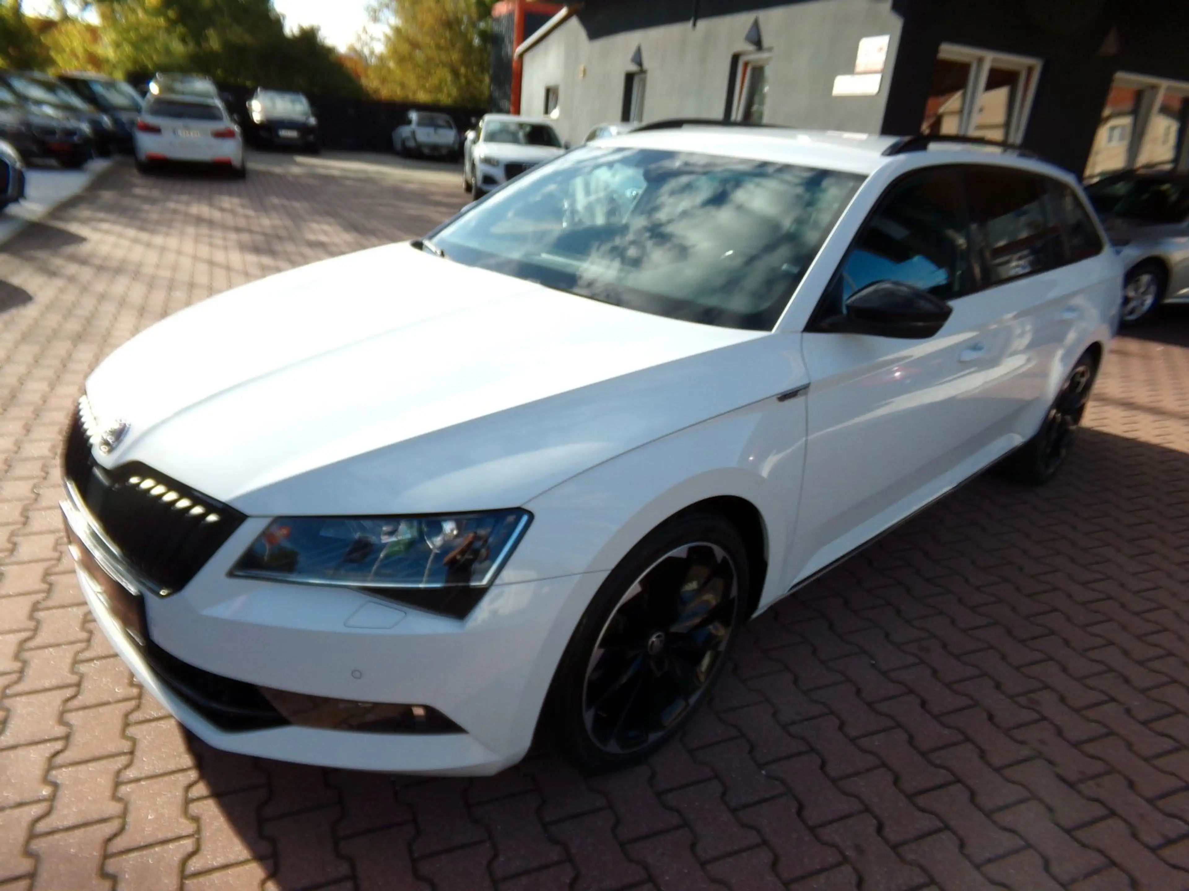 Skoda Superb Combi Sportline 4x4, DSG, Standheizung — photo 2