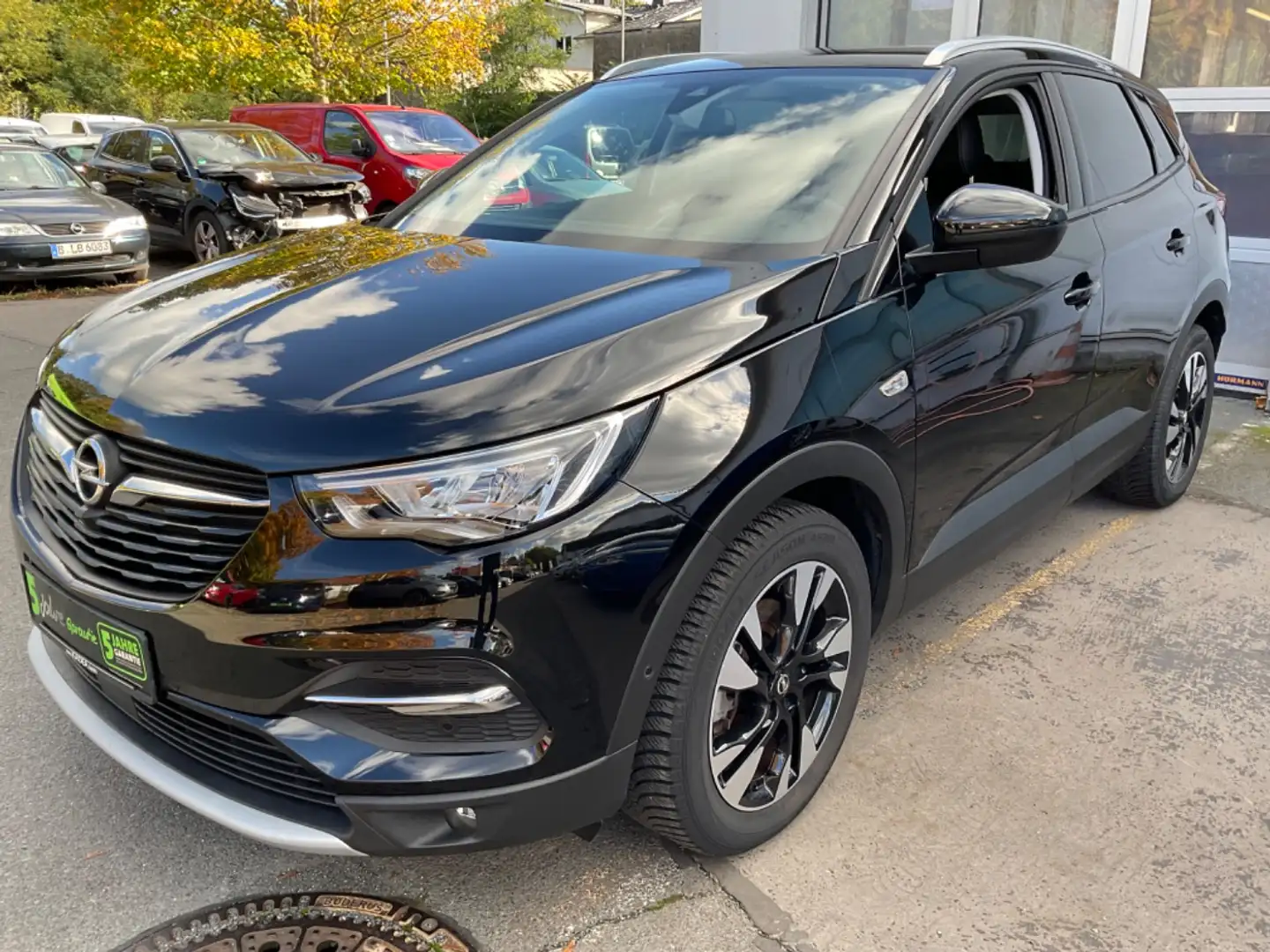 Opel Grandland 1.2 360°Kam,ParkAss,Wi-Pkt,KlimaA,Navi Nero - 2