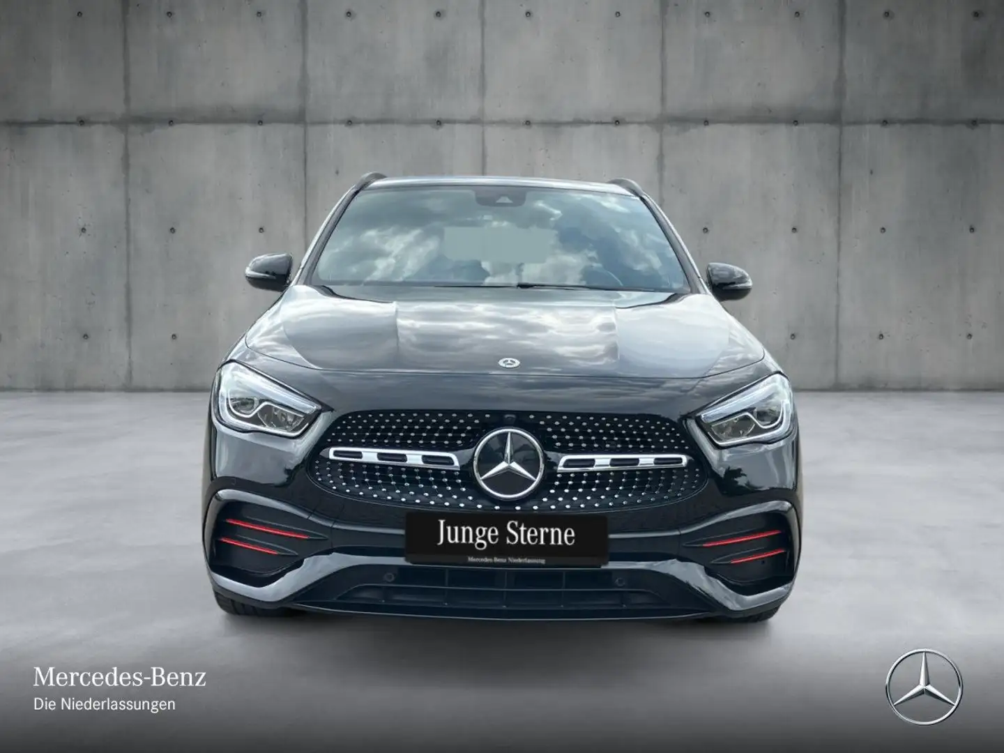 Mercedes-Benz GLA 250 4M AMG+LED+BURMESTER+KAMERA+8G Schwarz - 2