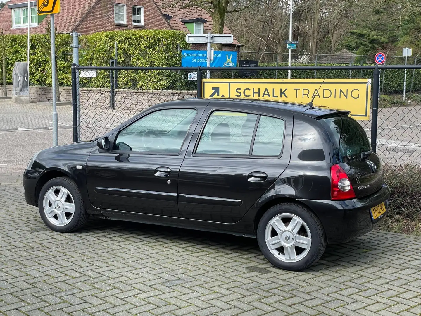 Renault Clio 1.2-16V Campus|NAP|1e eigenaar|New APK|Garantie Zwart - 2