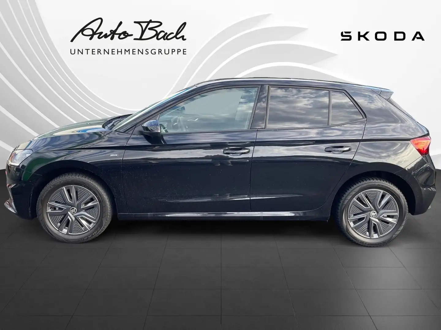 Skoda Fabia Selection 1.5 TSI DSG Panoramadach Schwarz - 2