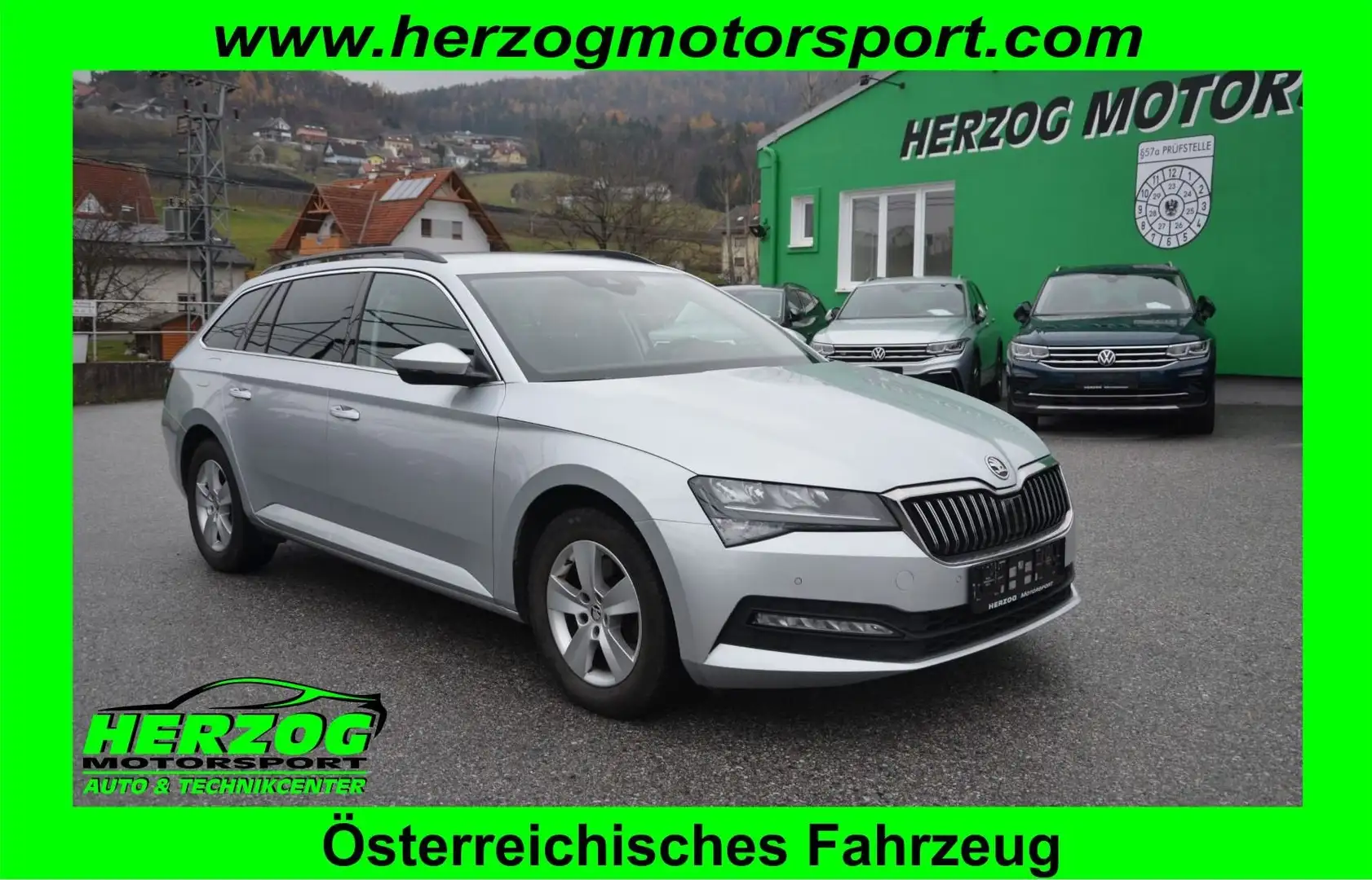 Skoda Superb Superb Kombi 2,0 TDI DSG LED VIRTUAL 1.BESITZ Silber - 1