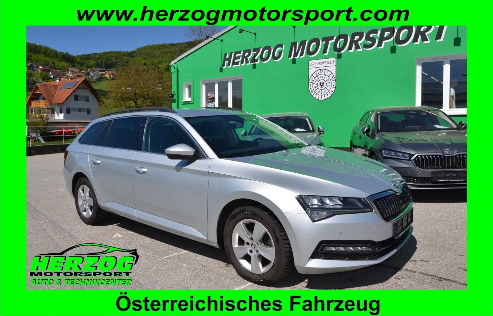 Skoda Superb Superb Kombi 2,0 TDI DSG LED VIRTUAL 1.BESITZ Silber - 1