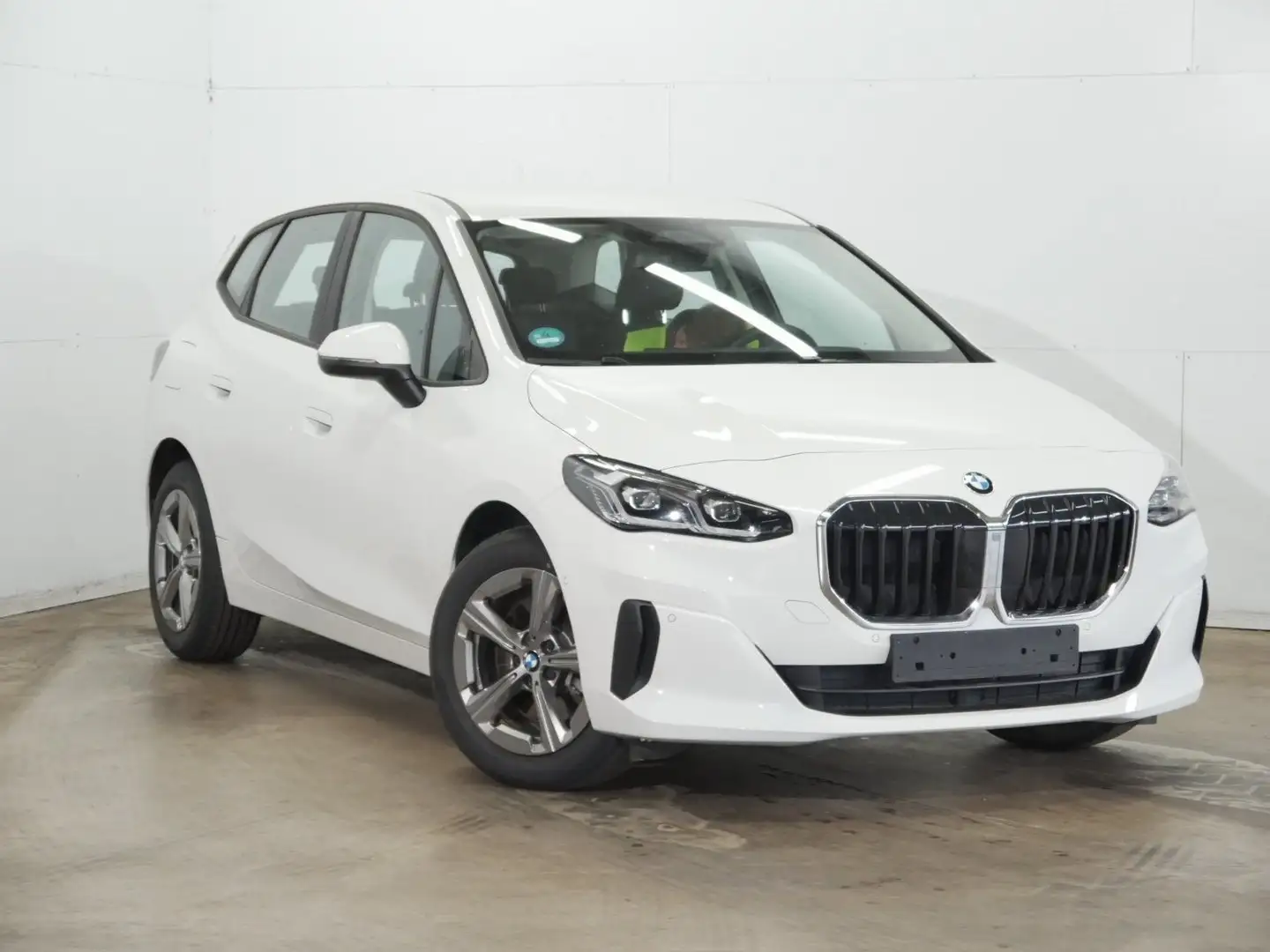 BMW 223 d  Active Tourer+HARMAN/KARDON+ANH.KUPPLUNG Alb - 2
