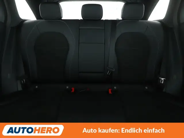 Mercedes-Benz GLC view 15