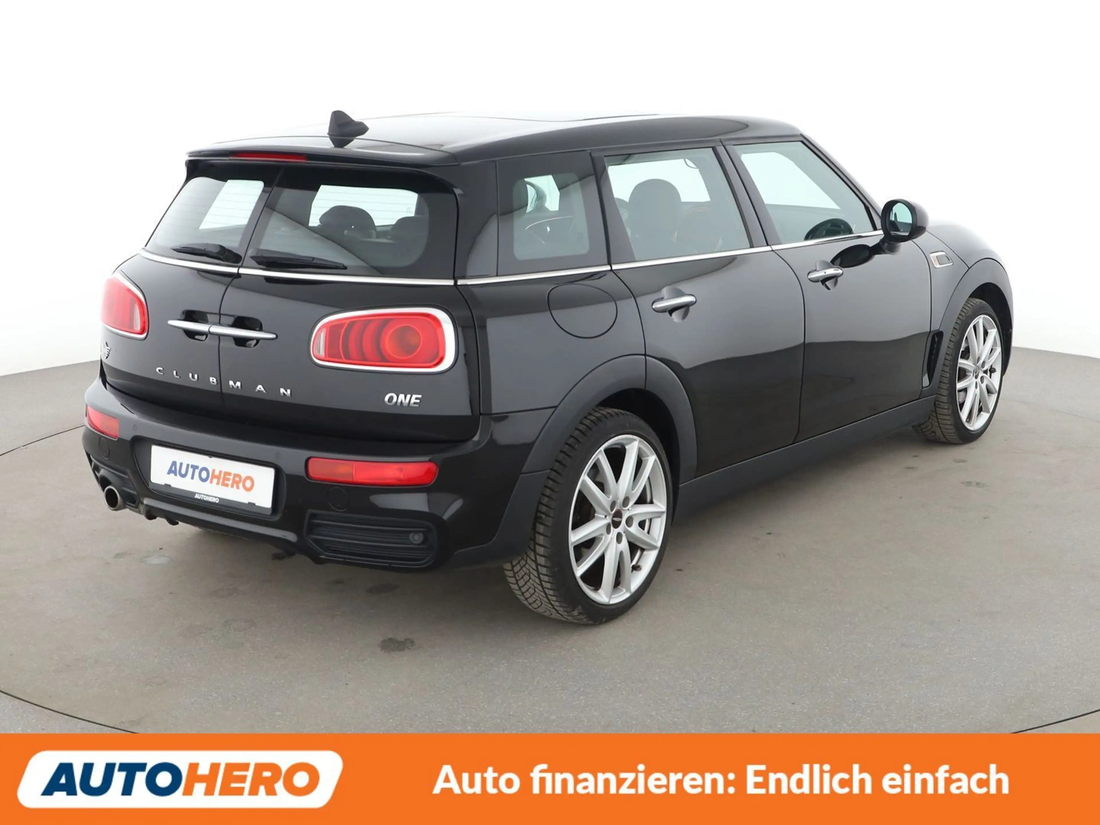 MINI One Clubman One*NAVI*LED*TEMPO*PDC*PANO*SHZ*BLUETOOTH* — photo 6
