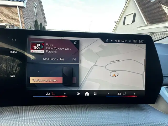 BMW 2 Series view 8
