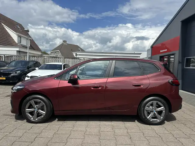 BMW 2 Series view 14