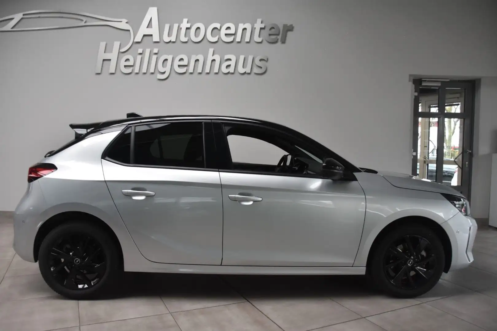 Opel Corsa F GS 8EAT LED Navi 130°Kamera WinterPaket Silber - 2