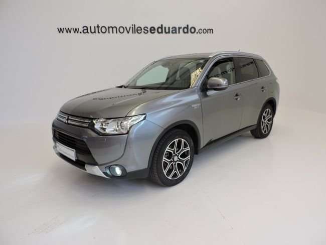 Mitsubishi Outlander PHEV Kaiteki - foto 1