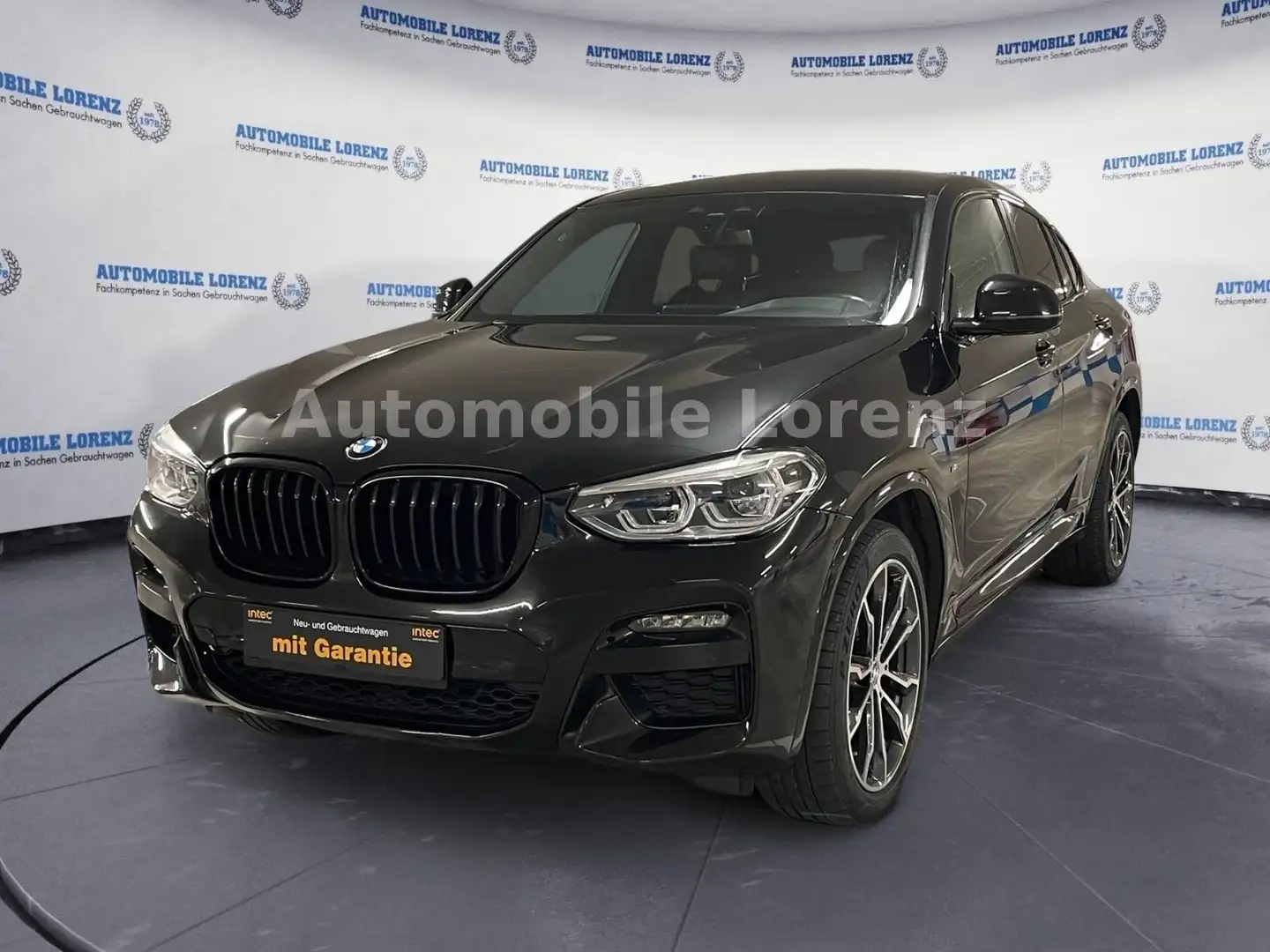 BMW X4 X Drive 20 d M SPORT PAKET / LED Schwarz - 1