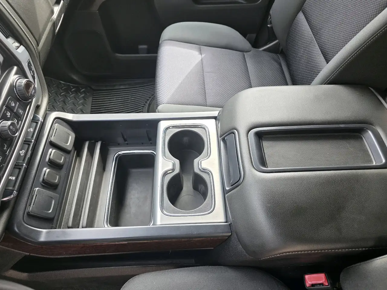 GMC Sierra 1500 снимка GMC Sierra 1500