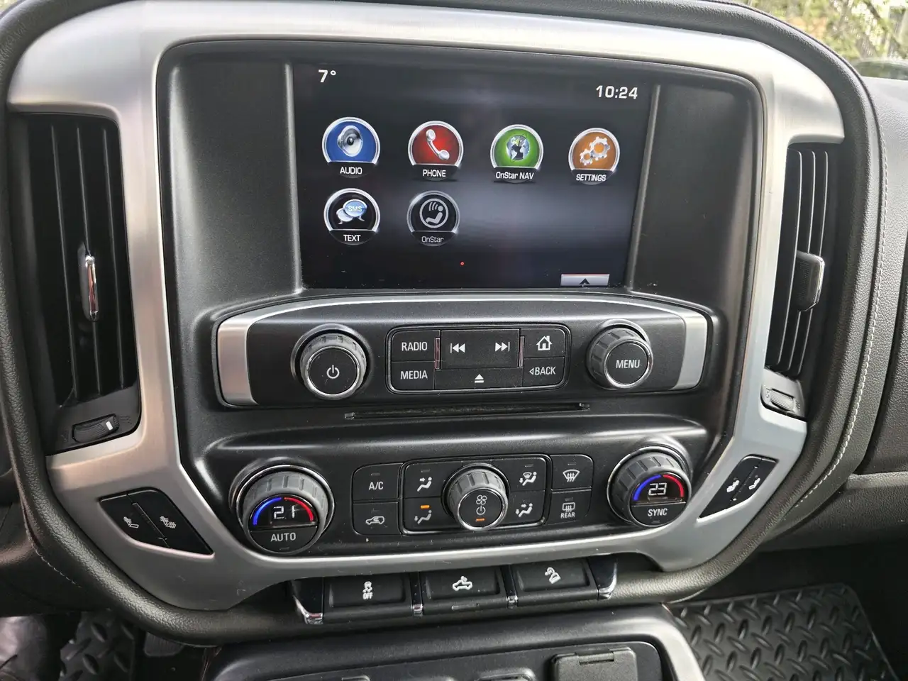 GMC Sierra 1500 снимка GMC Sierra 1500