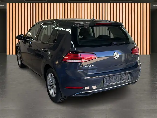 Volkswagen Golf view 7