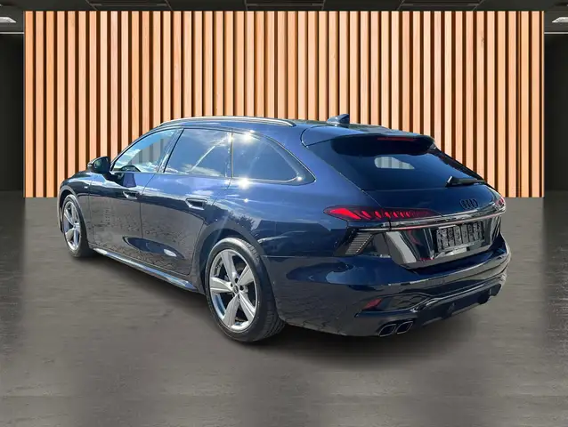 Audi A6 view 5