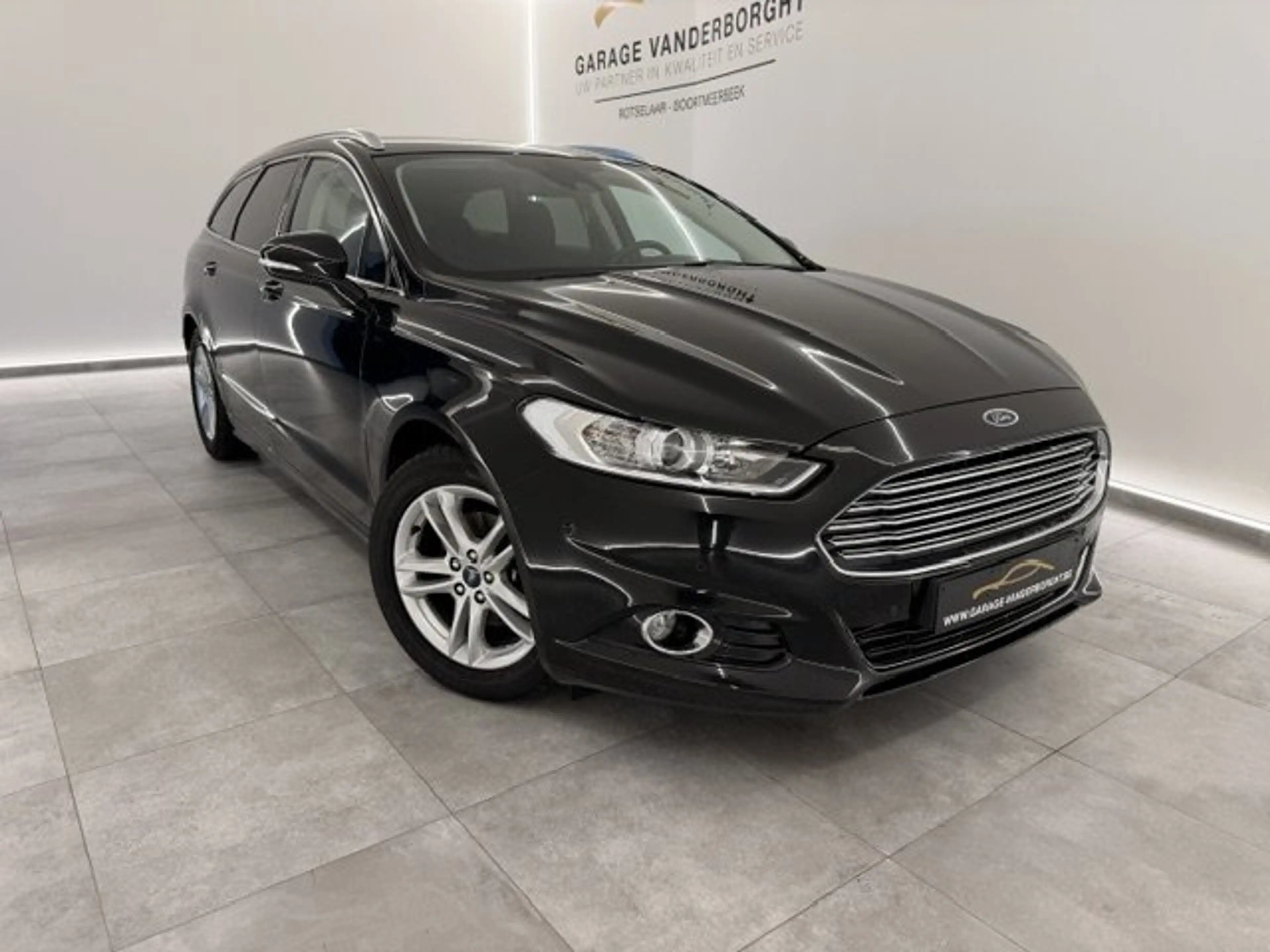 Ford Mondeo CLIPPER TITANIUM BENZINE AUTOMAAT