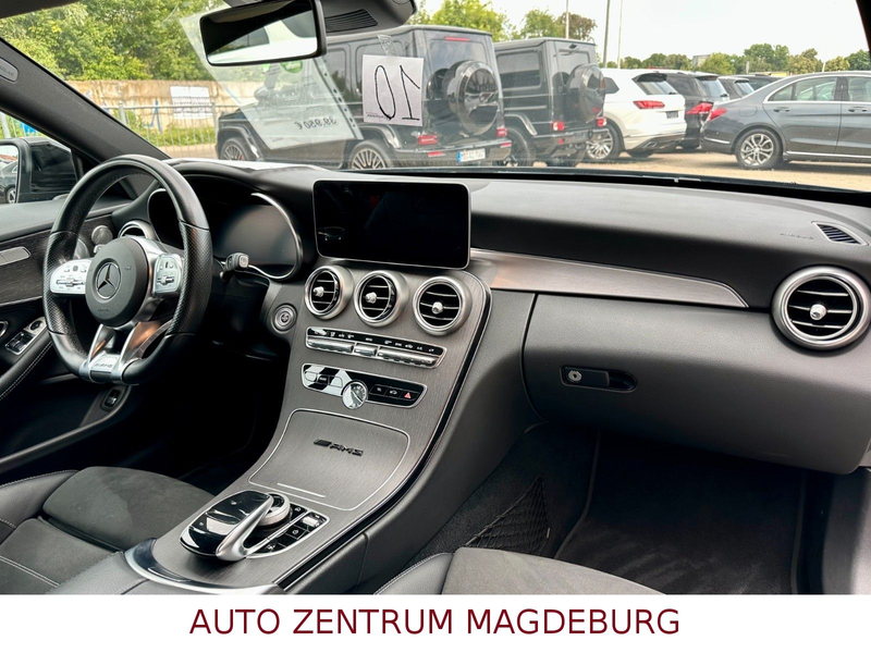Mercedes-Benz C 400 4Matic *AMG*NAVI*BURMESTER*PANO — photo 12