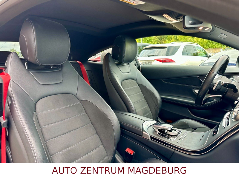 Mercedes-Benz C 400 4Matic *AMG*NAVI*BURMESTER*PANO — photo 15