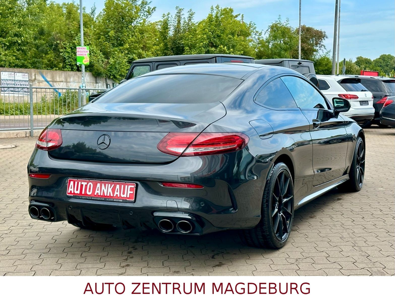 Mercedes-Benz C 400 4Matic *AMG*NAVI*BURMESTER*PANO — photo 6