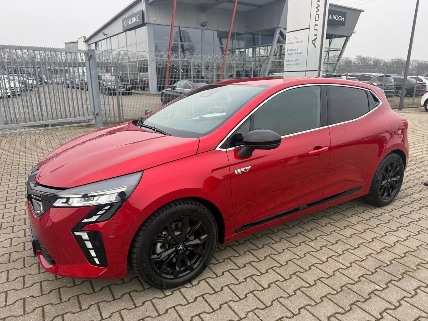 Mitsubishi Colt Top Hybrid Rot - 1