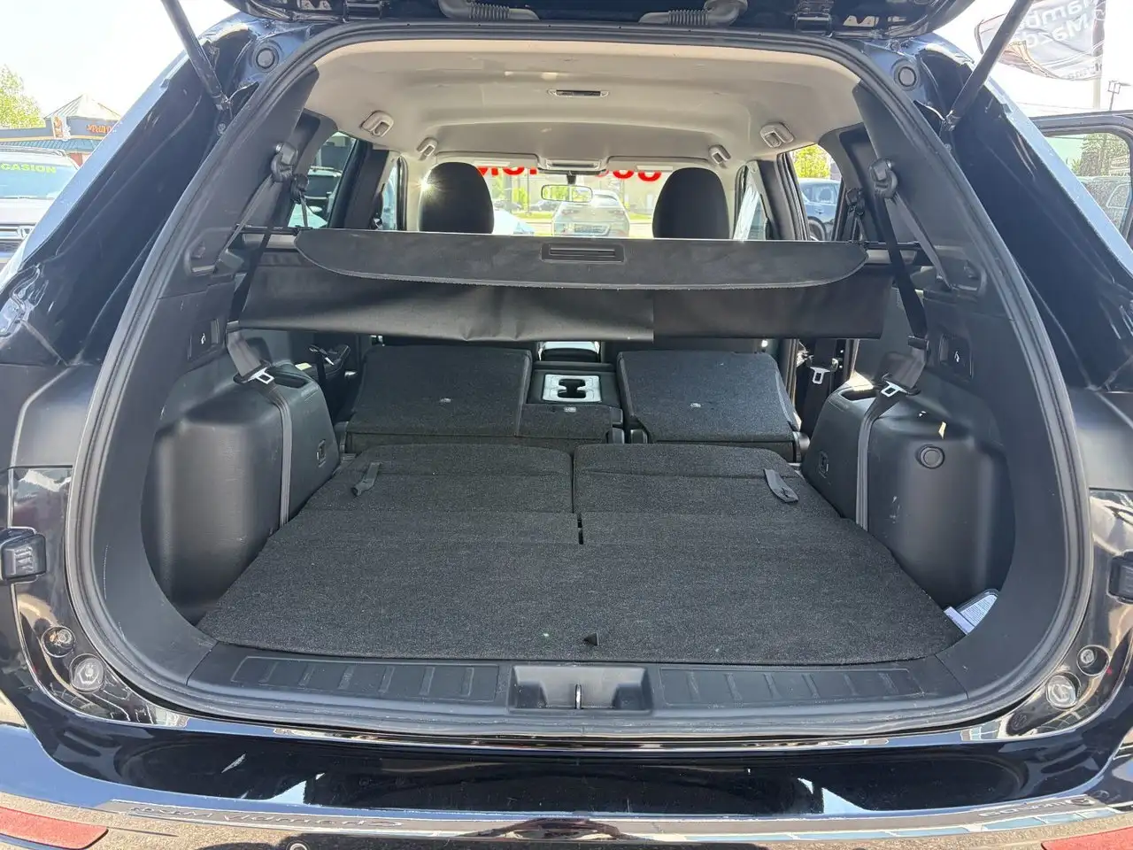 Mitsubishi Outlander снимка Mitsubishi Outlander