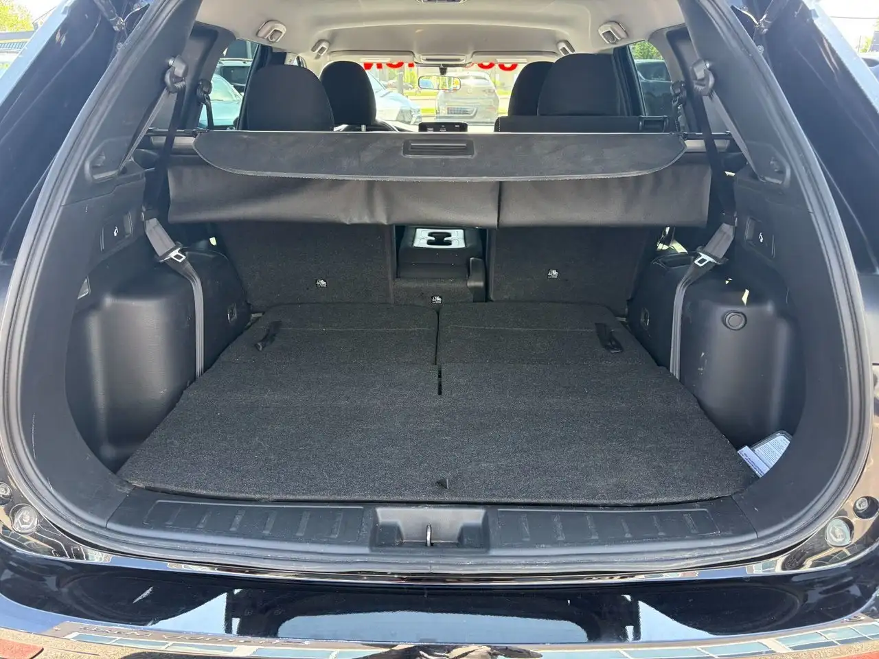 Mitsubishi Outlander снимка Mitsubishi Outlander