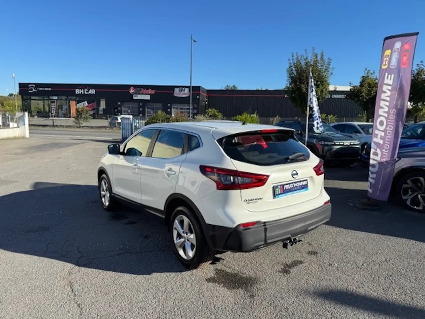 Nissan Qashqai 1.3 DIG-T 140CH ACENTA Blanc - 2