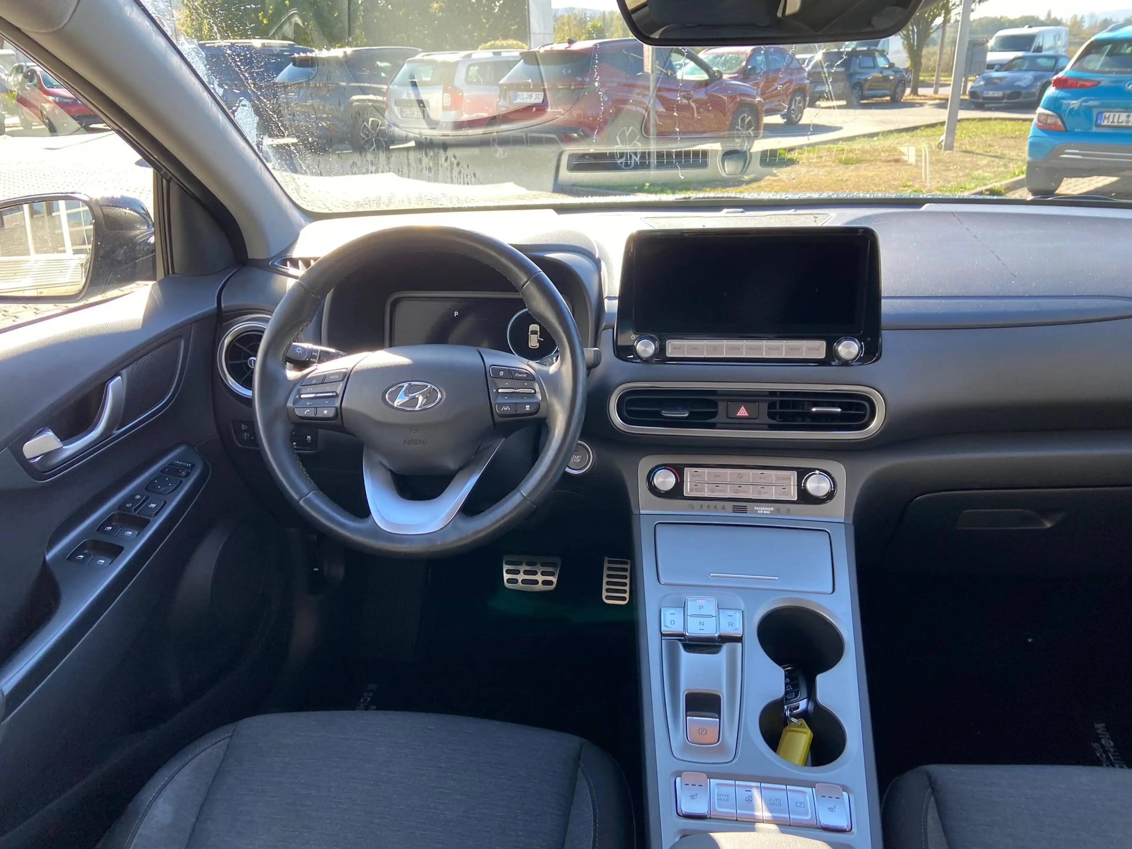 Hyundai KONA EV Trend Navi PDC vo+hi Klimaauto SHZ LHZ Alu WKR — photo 10