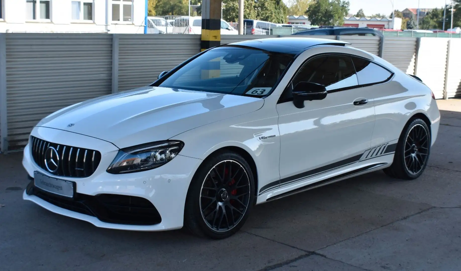 Mercedes-Benz C 63 AMG C 63 S AMG COUPE PERFORMANCE PANO MULTIBEAM 360° Wit - 1