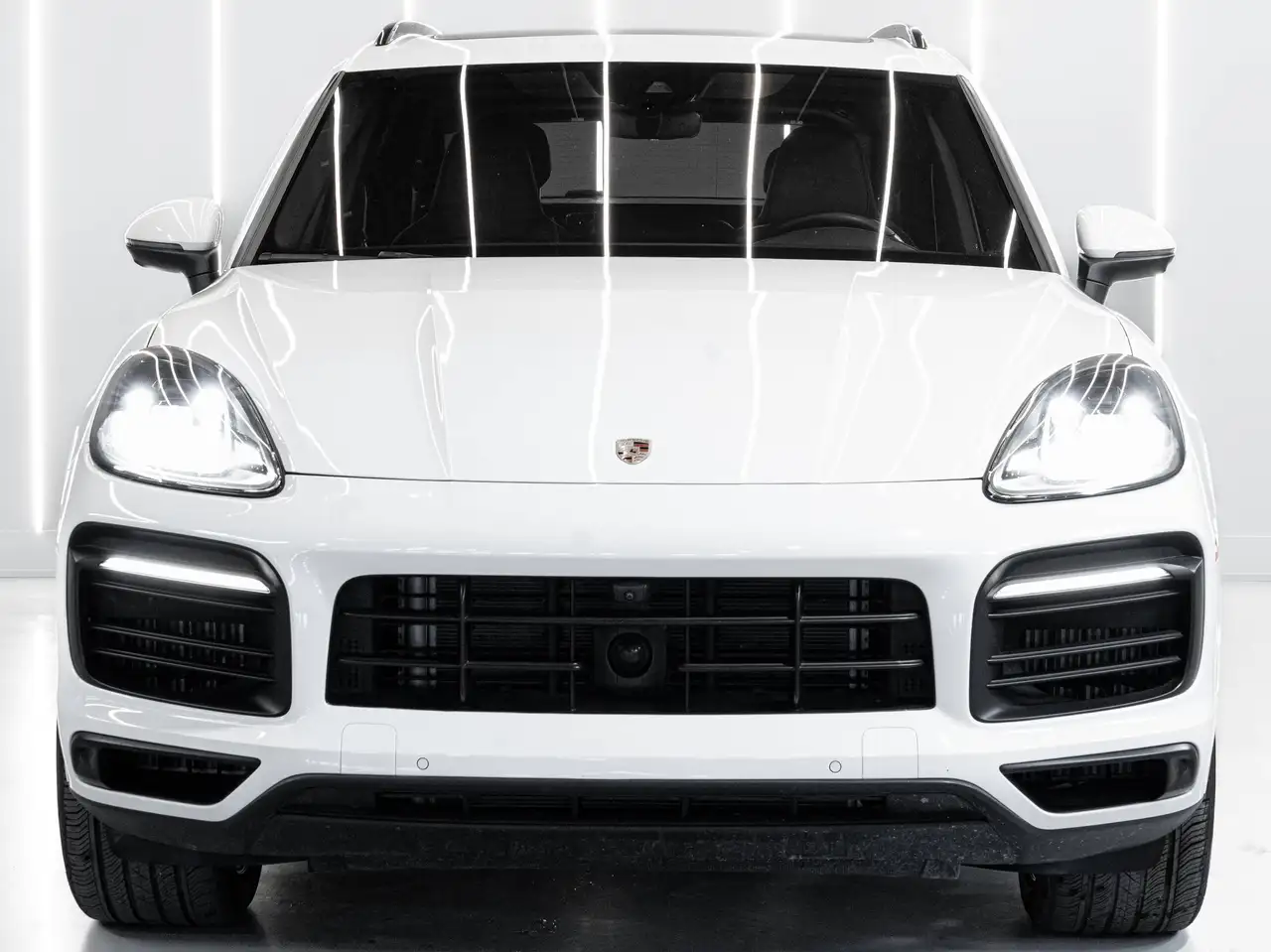 Porsche Cayenne photo Porsche Cayenne