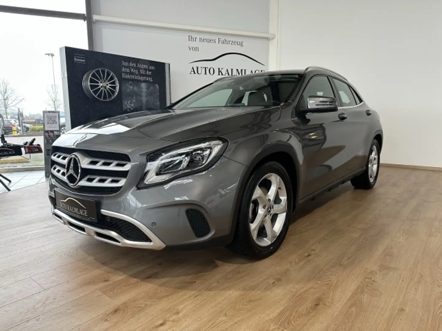 Mercedes-Benz GLA 200 GLA 200 d Urban 4M AHK+LED+NAVIGATION+AUTOMATIK Сірий - 2