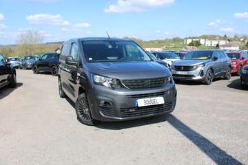 HDI 100 CV AFFAIRE CLIM GPS 3D ATTELAGE AUDIO MP3 USB RADAR BLUETOOTH RÉGULATEUR