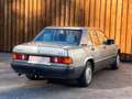 Mercedes-Benz 190 E W201 2.3 5-Gang, Oldtimer mit guter Wartung - thumbnail 2