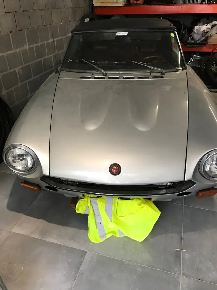 Fiat 124 Spider, foto 2