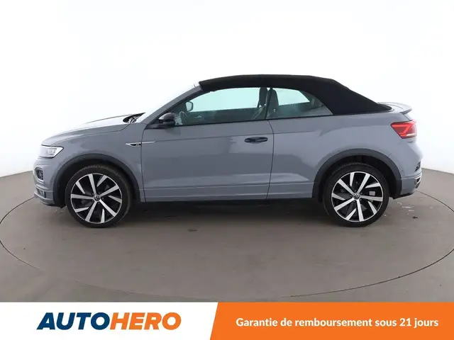 Volkswagen T-Roc view 3