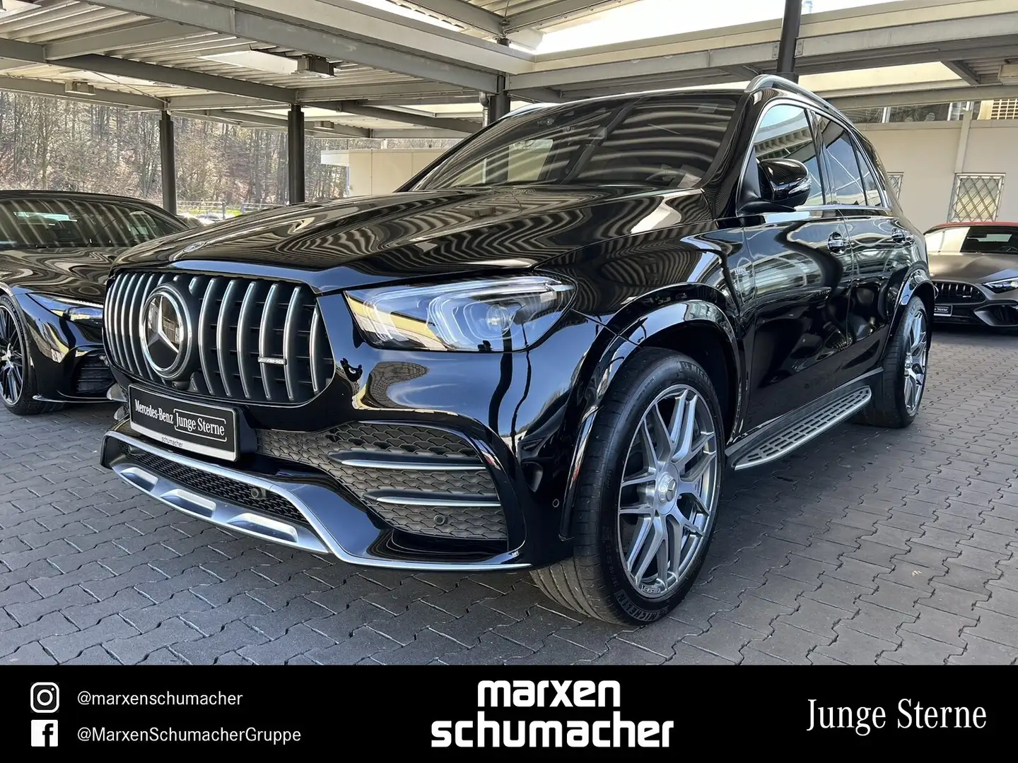 Mercedes-Benz GLE 53 AMG AMG GLE 53 4M+ Pano+PerfAGA+Carbon+HuD+Chrom+AHK Negru - 1