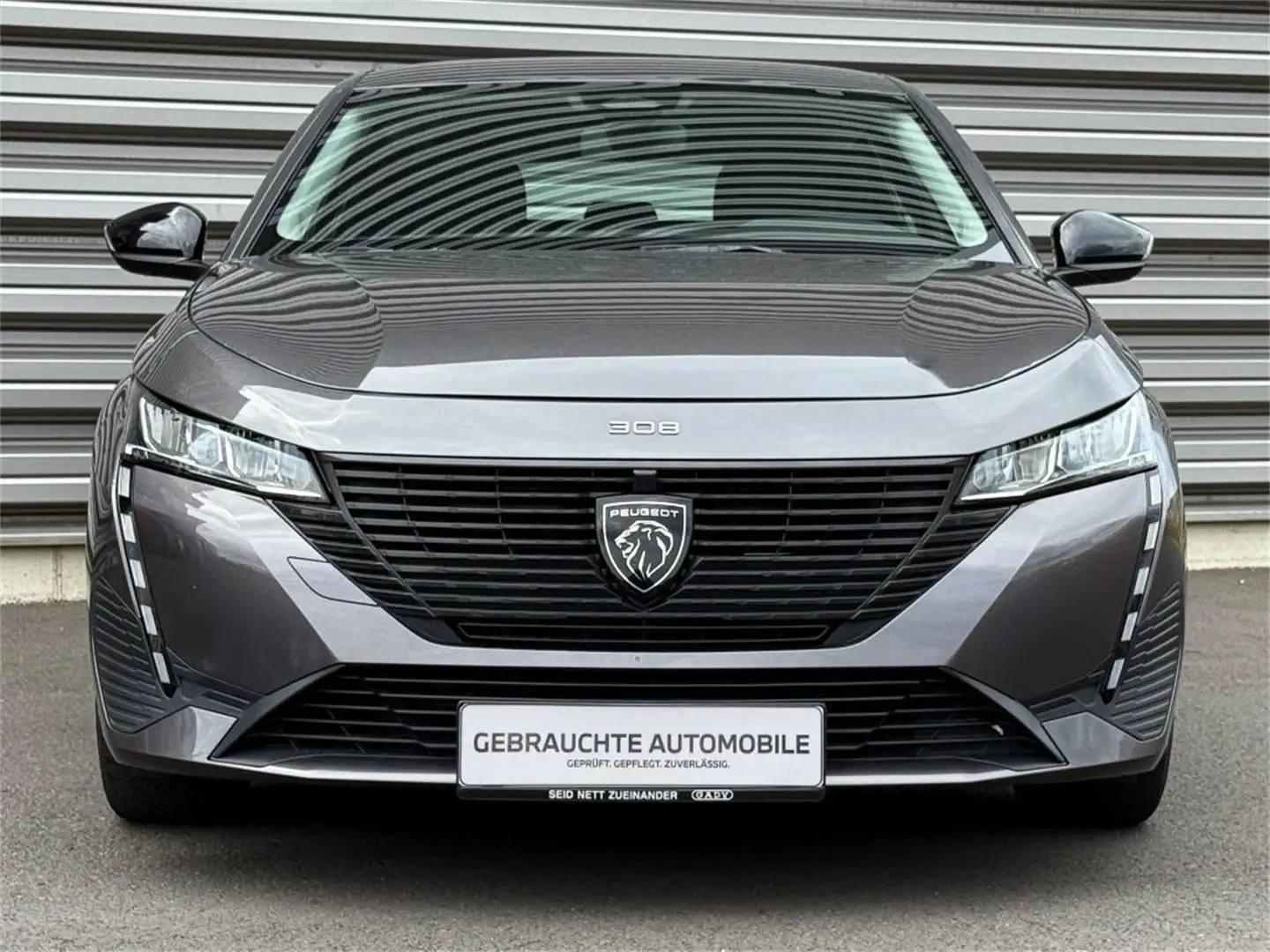 Peugeot 308 SW BlueHDi 130 Grau - 2