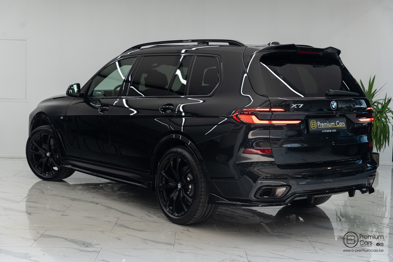 BMW X7 xDrive 40d M-pack pro bodykit! Acc, Hud, Massage! — photo 14