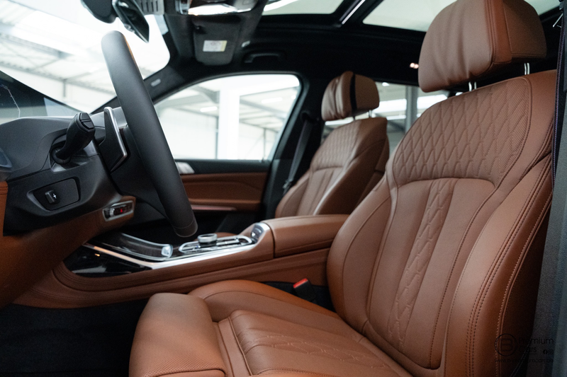 BMW X7 xDrive 40d M-pack pro bodykit! Acc, Hud, Massage! — photo 11