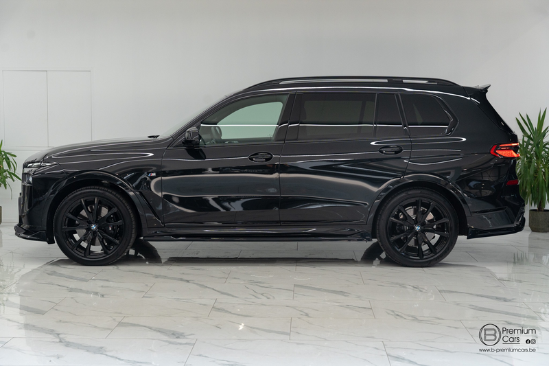 BMW X7 xDrive 40d M-pack pro bodykit! Acc, Hud, Massage! — photo 9