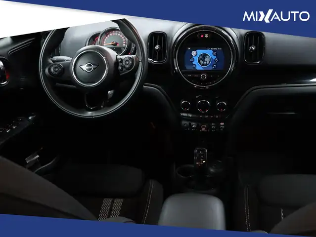 Mini Countryman view 11