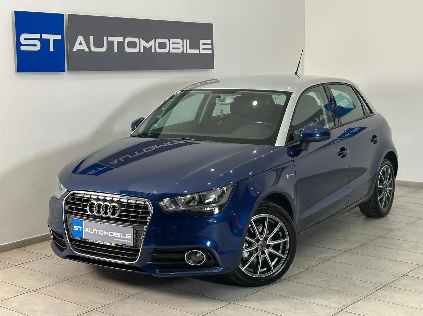 Audi A1 SB 1,6 TDI Attraction  // SPERRDIFFERENZIAL // Blau - 1