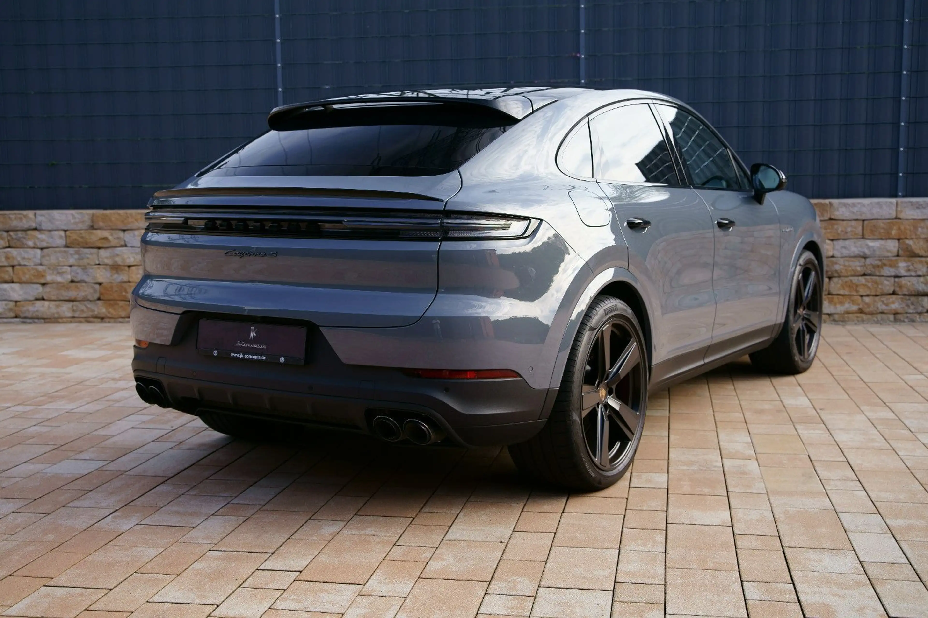 Porsche Cayenne Coupe S E-Hybrid P-Display Full SPEC ! — photo 8
