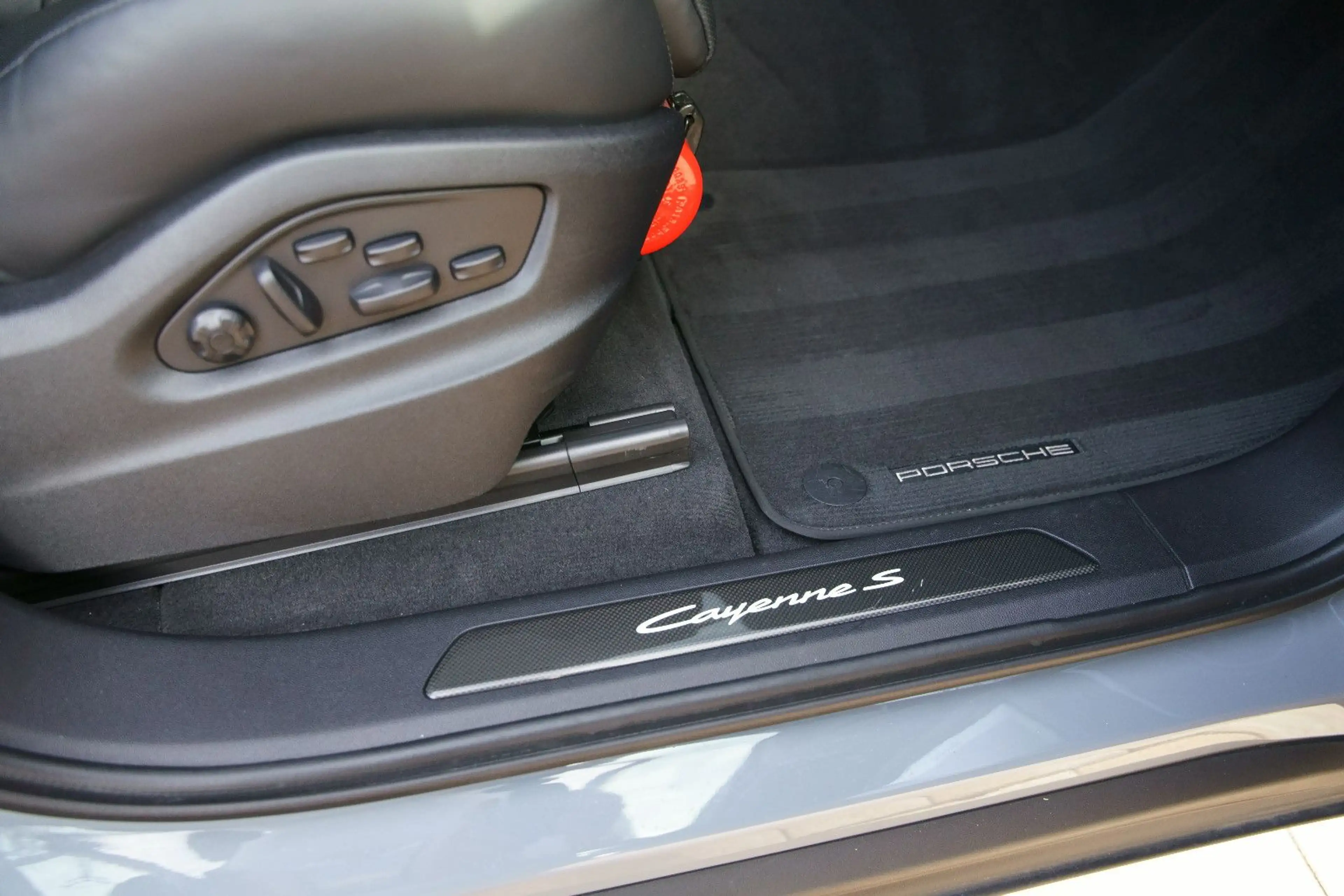 Porsche Cayenne Coupe S E-Hybrid P-Display Full SPEC ! — photo 15