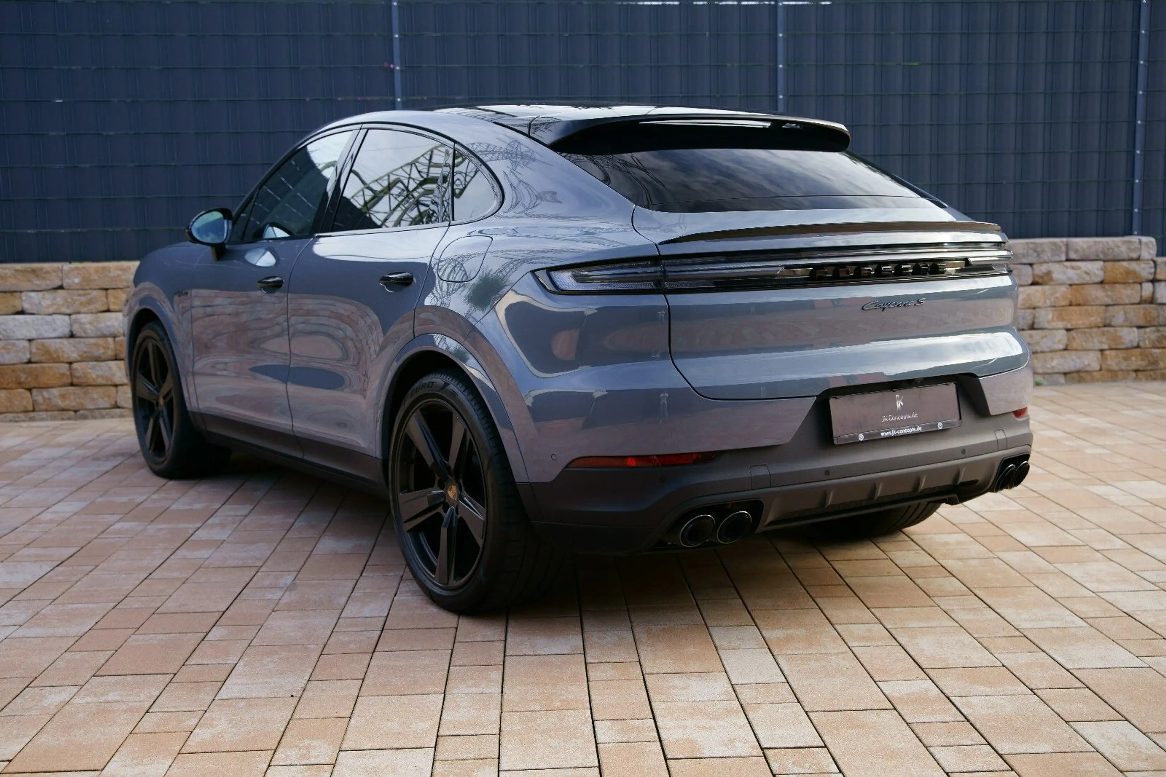 Porsche Cayenne Coupe S E-Hybrid P-Display Full SPEC ! — photo 6