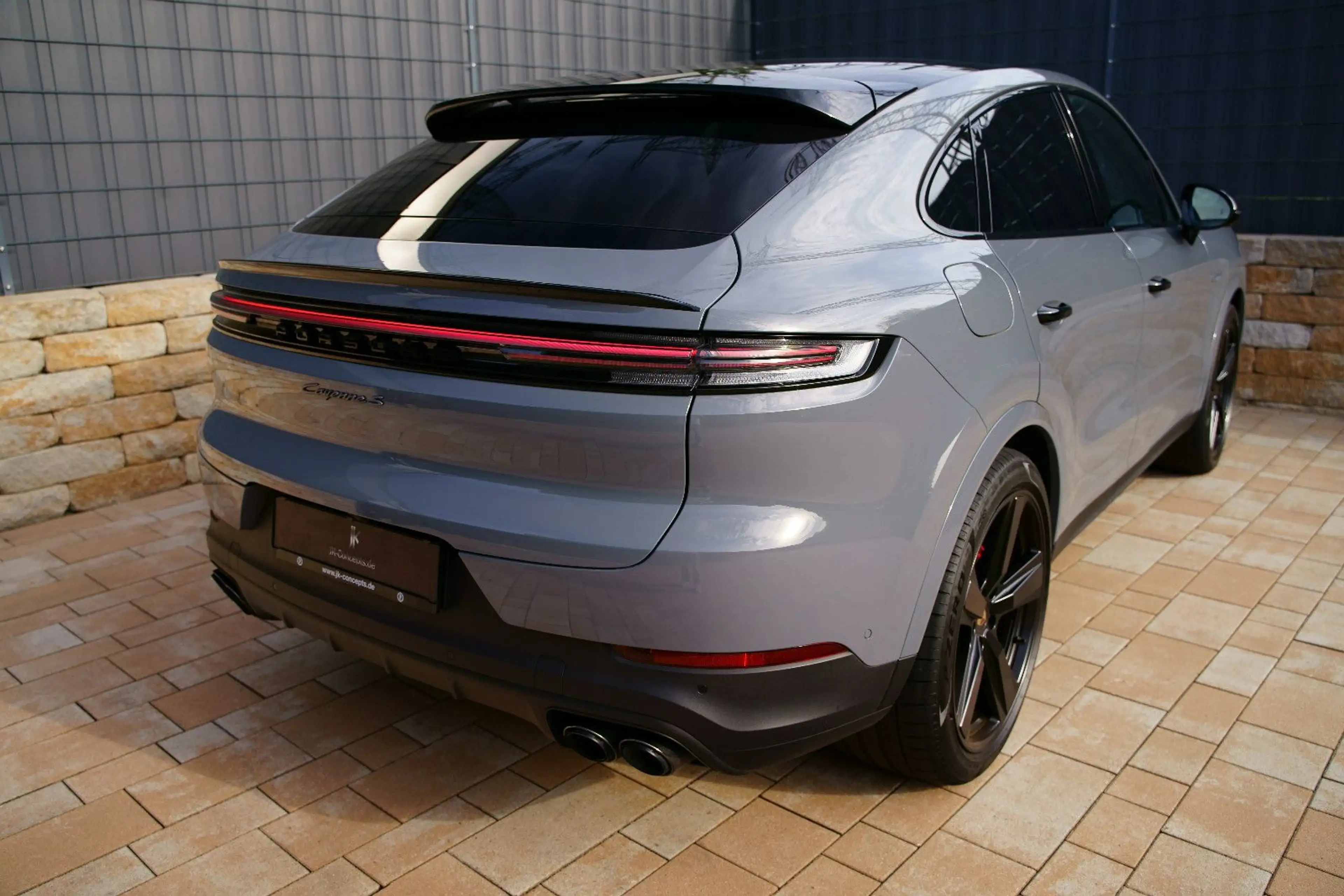Porsche Cayenne Coupe S E-Hybrid P-Display Full SPEC !
